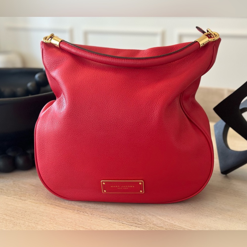 Marc Jacobs red hobo handbag/shoulder bag